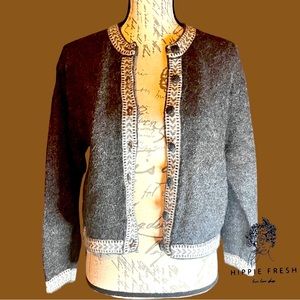 100% Alpaca Women’s Gray Cardigan Sweater Made in Peru Size M
